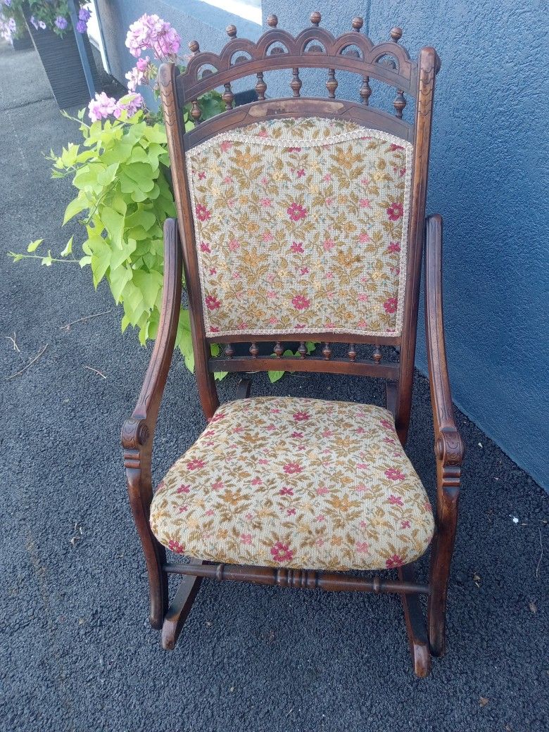 Victorian  Eastlake Folding Rockin Chair