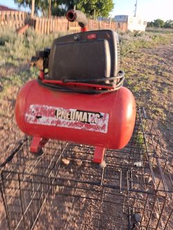 Central pneumatic air compressor