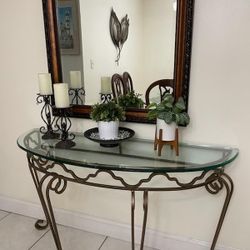 Console Table And Mirror 
