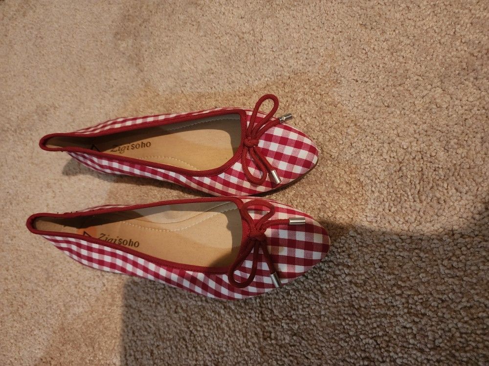 Red Plaid Size 7 Flats