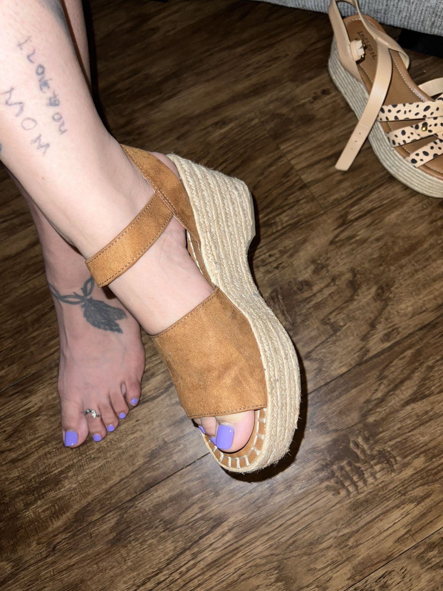 Wedges Sold Separately***