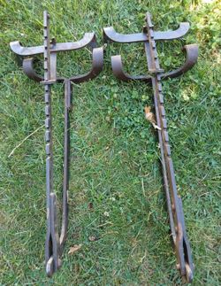 Vintage tools antique cast iron Ladder Jacks Scaffold Brackets Adjustable Vintage Tools ladder jacks Scaffold Brackets Painters Roofers Siding contrac