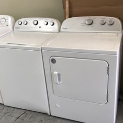 Whirlpool He Top Load Washer And Gas Dryer Set In White