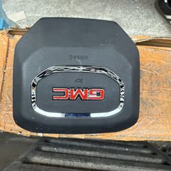 2022 gmc Tahoe part driver side