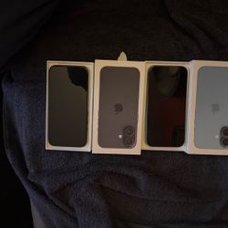 2 iPhone 16’s