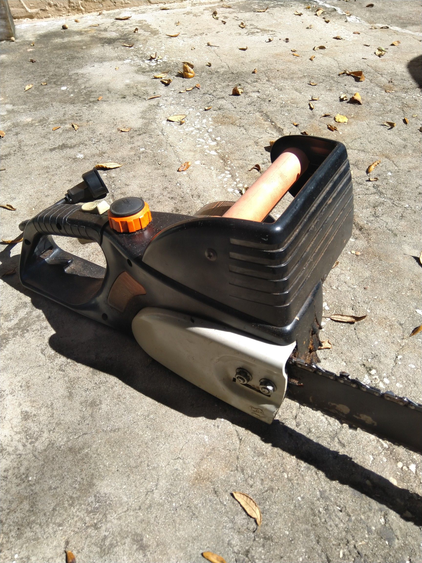 107624-01 Remington Chainsaws Needs Work