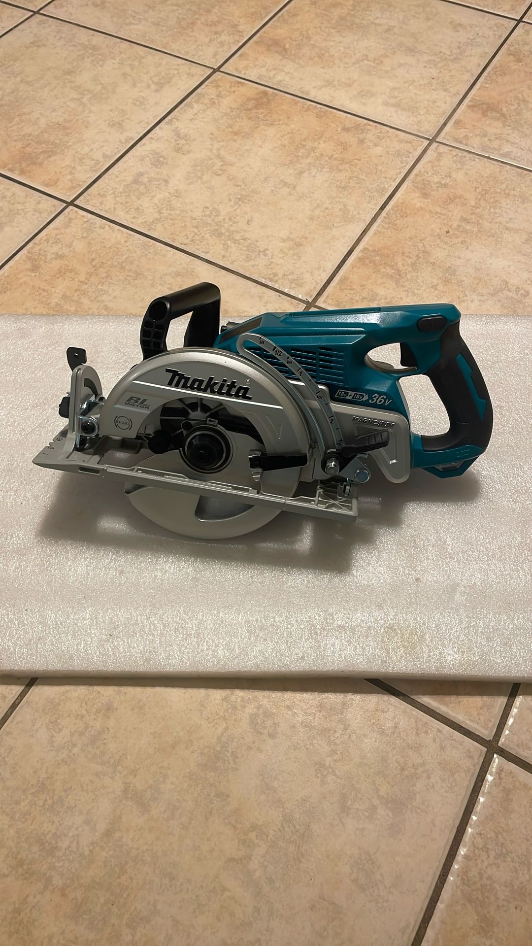 Makita Skill Saw