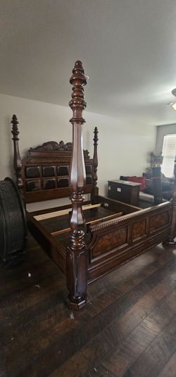 King post bed frame