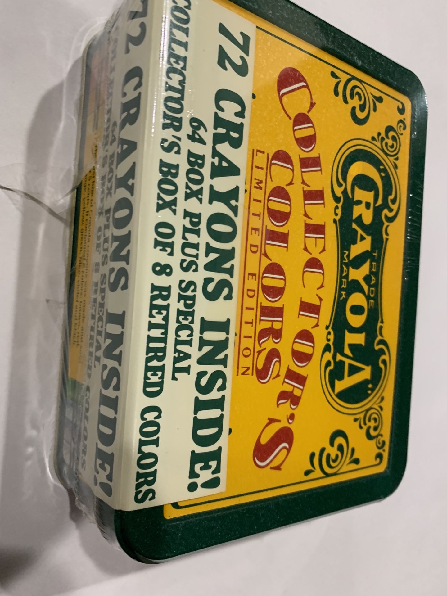 Crayola Collectors Colors Limited Edition, Tin w/72 Crayons, 1991 New Sealed