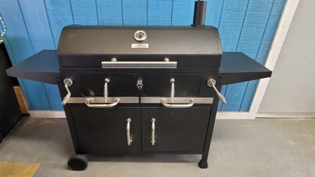 Natural Expressions 36-in Charcoal BBQ Grill -BRAND NEW