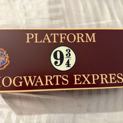 Hogwarts Express Platform Logo Light, 11.8" (30cm) Wide