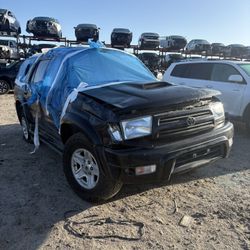 Auto Parts 2000 Toyota 4Runner 