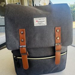 Modoker Laptop Backpack - Gray 
