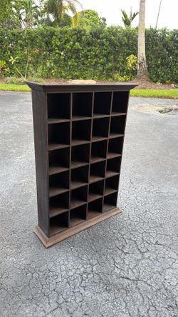 CD HOLDER