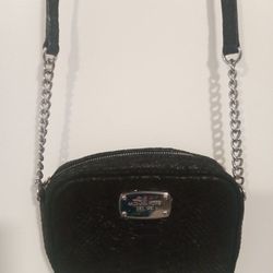 Michael Kors  Beautiful Black Leather  Crossbody Bag 