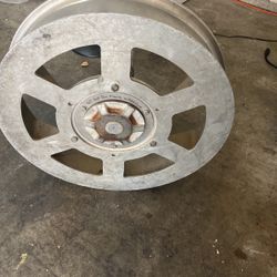 Wheel Winch For Cable