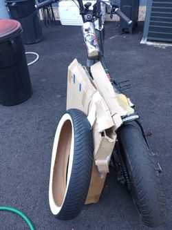 Fat Tire 24x4 1/4 White Wall For Bike 20bucs for Sale in Spanaway