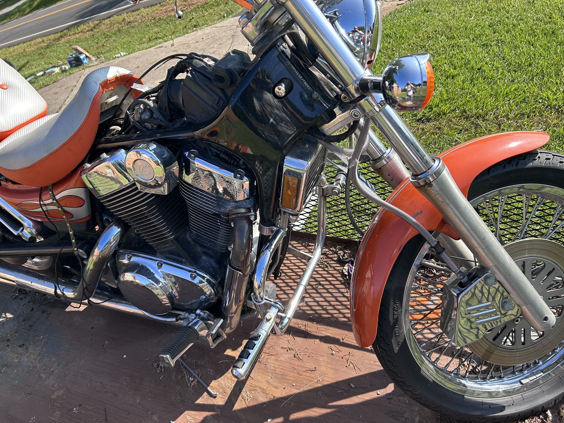1999 Suzuki Intruder