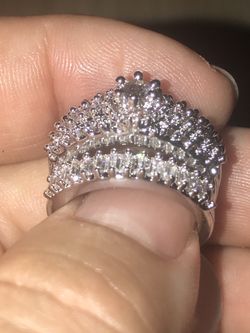 2pcs 18KT white gold filled CZ women’s wedding engagement ring size 6 only