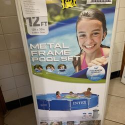 Intex Pool