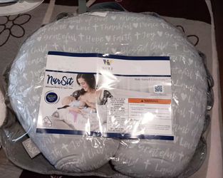 Nursing pillow
