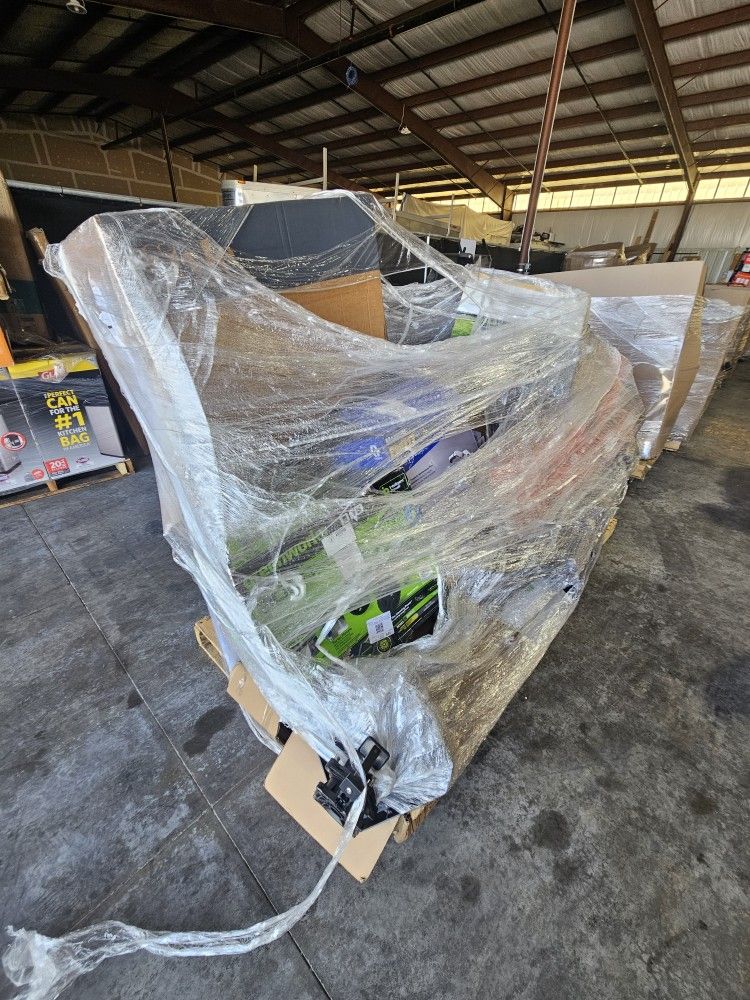 L@wes pallets are here. Customer returns at a fraction of retail price.