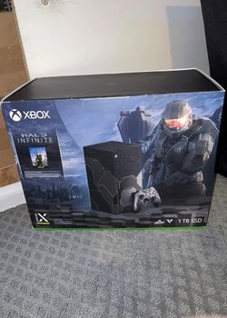 Xbox Series X Halo Edition