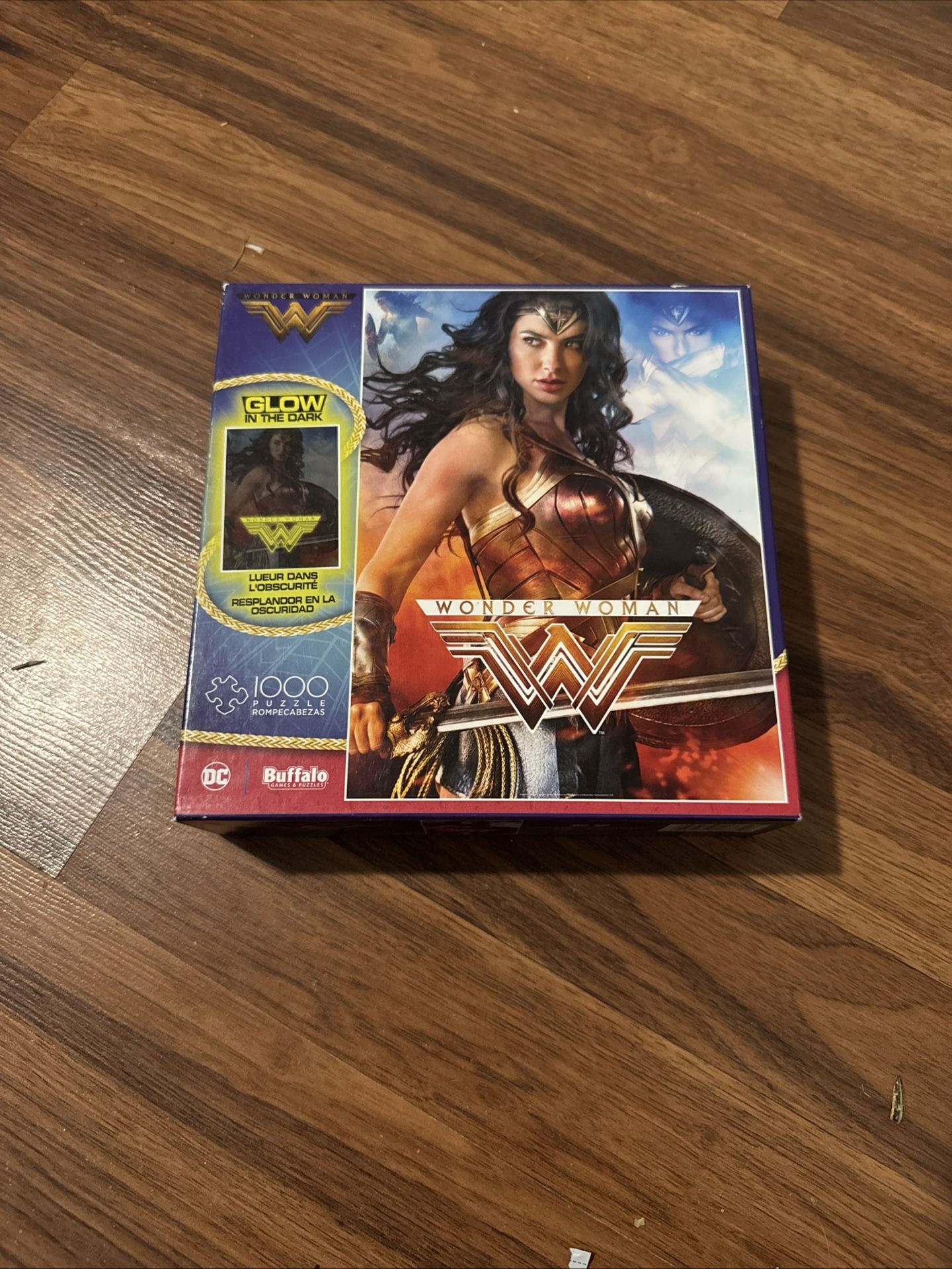 Buffalo Ga Jigsaw Puzzl  Wonder Woman Puzzle (Glow in the Dark Ed, 1000 VG+/EX