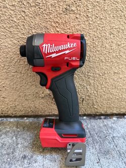 Milwaukee M18 FUEL Brushless Cordless 1/4 in. Hex Impact Driver (Tool-Only)
