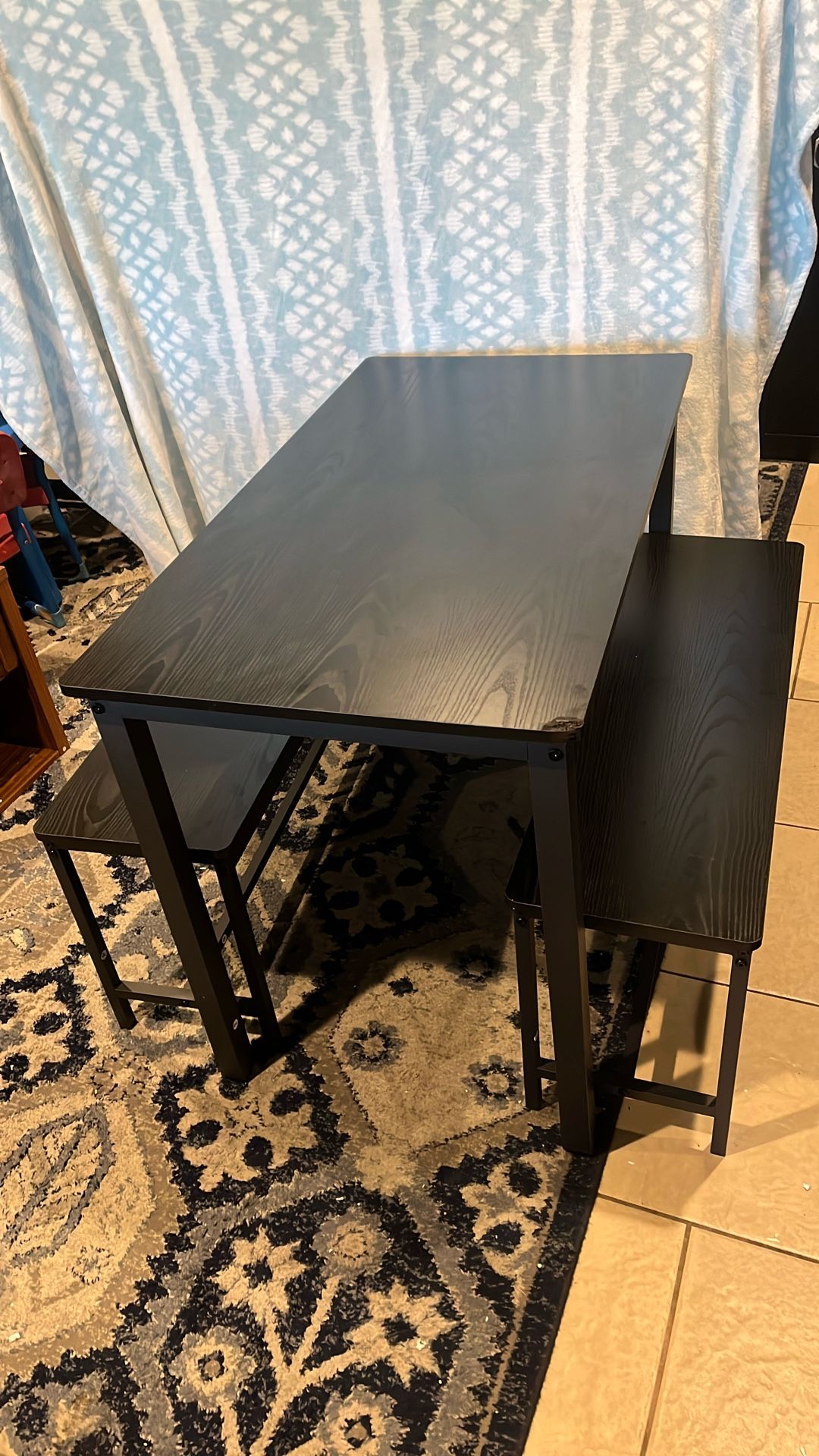 Dinning Table