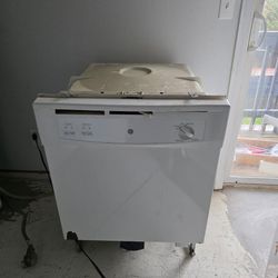 GE Dishwasher 