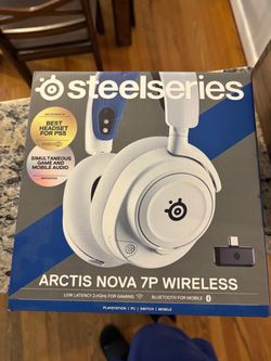 Nova 7p steel series ps5 wireless headphones