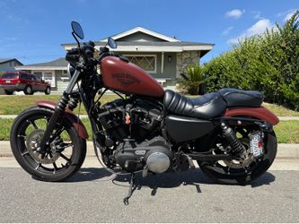 2017 Harley Iron 883 – Under 10K Miles, Clean Title
