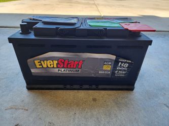 EverStart Platinum AGM H8 Car Battery