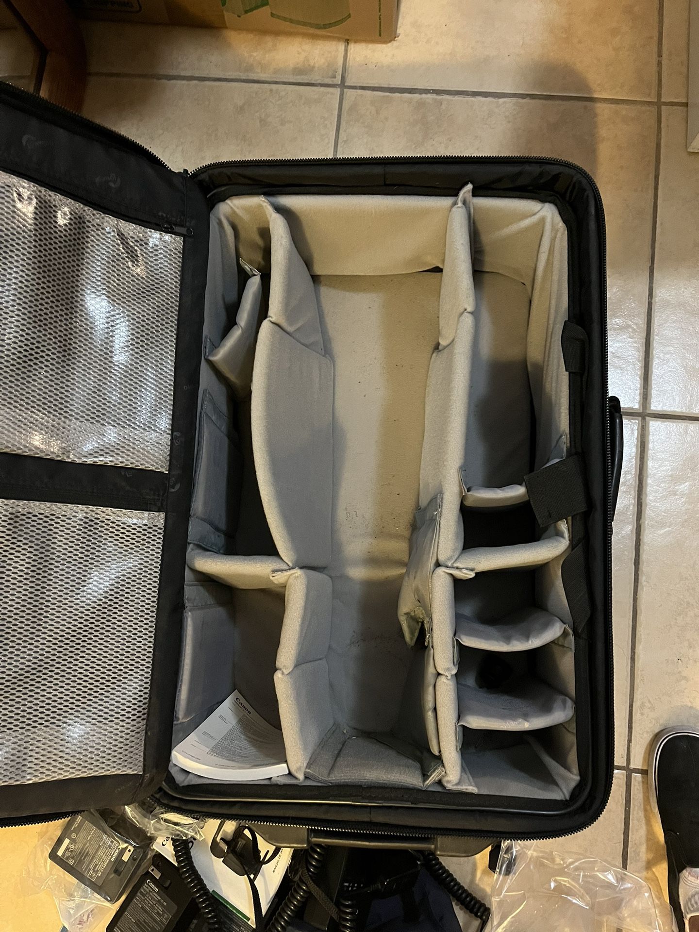 Low pro Roller Camera Bag 