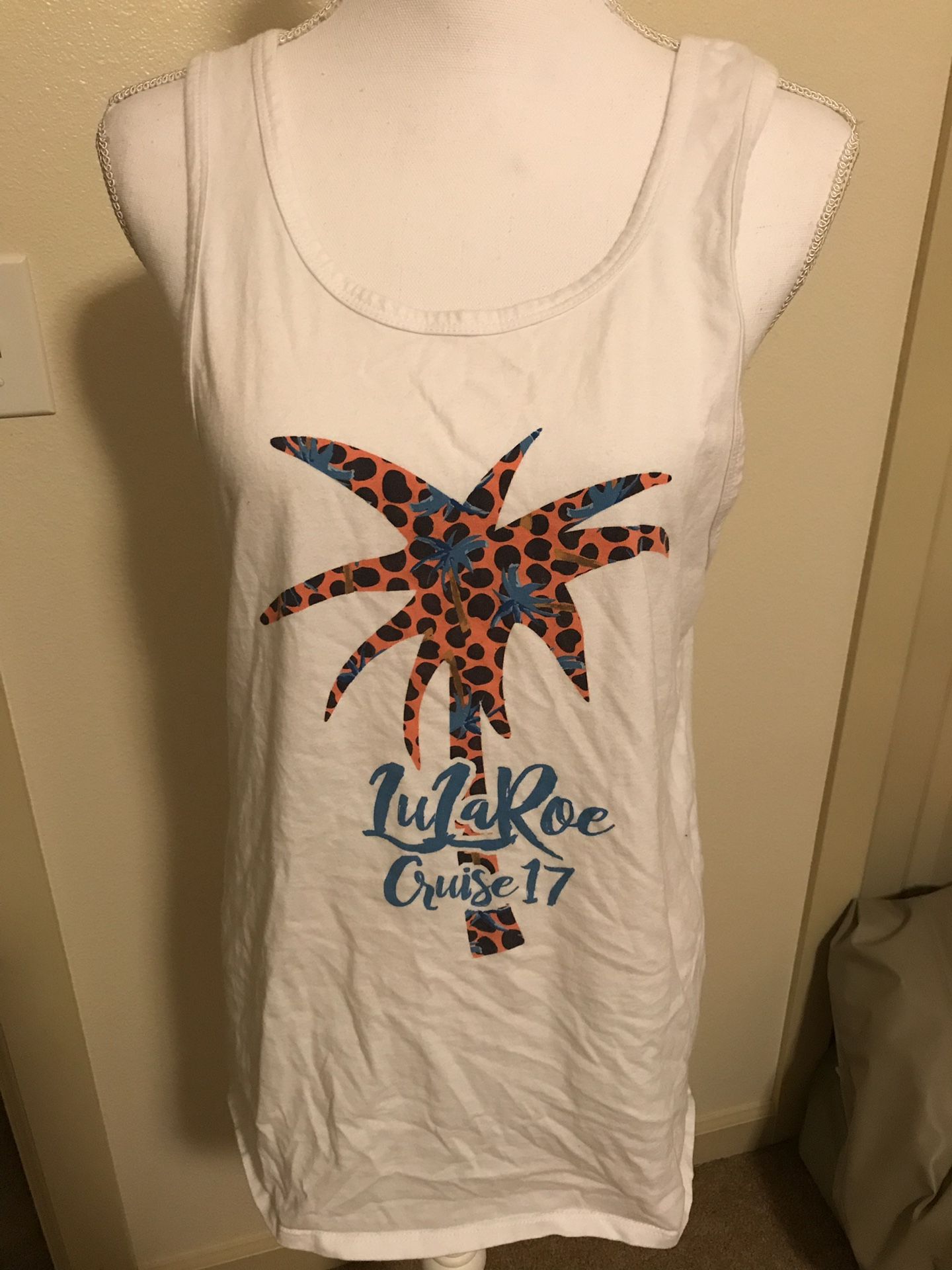Lularoe 2017 cruise tank