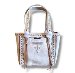 Montana West Purse Large Conceal Carry With Dust Cover New With Tags MRSP $129