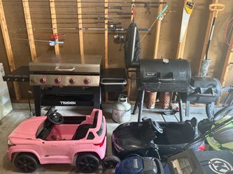 Dyna-Glo signature series/ Next grill