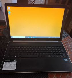 Used Hp laptop, touchscreen