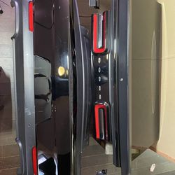2020 2021 2022 Dodge Challenger Back Rear Bumper With sensors And Back Rear Trunk inner Taillight