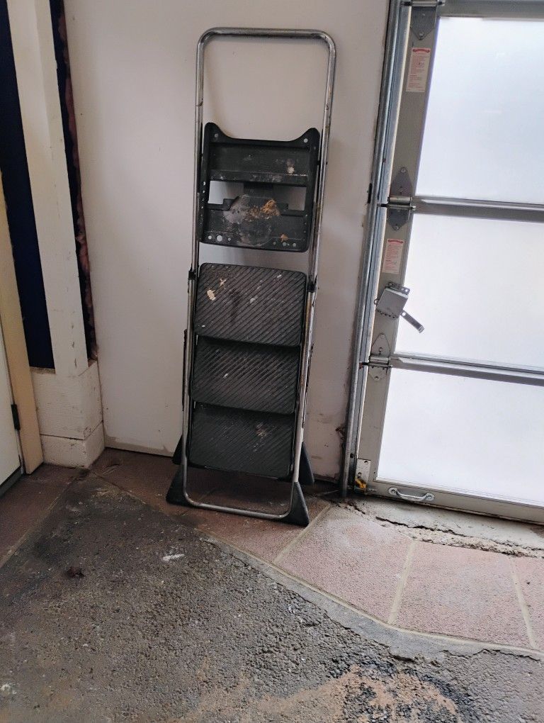 Step Lader Heavy Duty