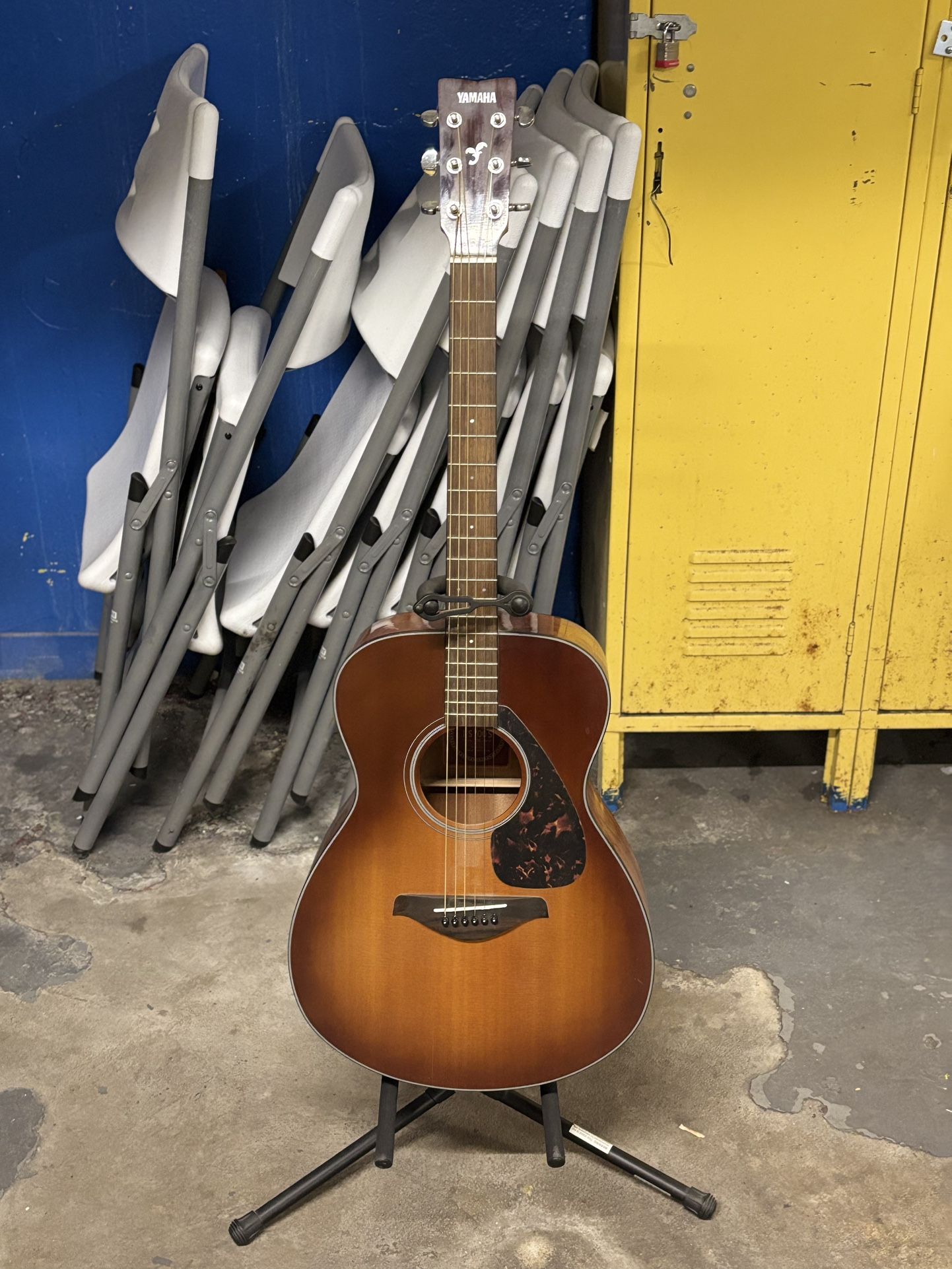 Yamaha Guitar