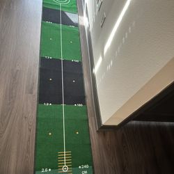 Golf putting matt