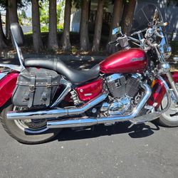 2007 Honda 1100 and 2007 Honda 1300