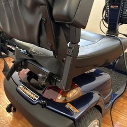 Electric wheelchair (New) 