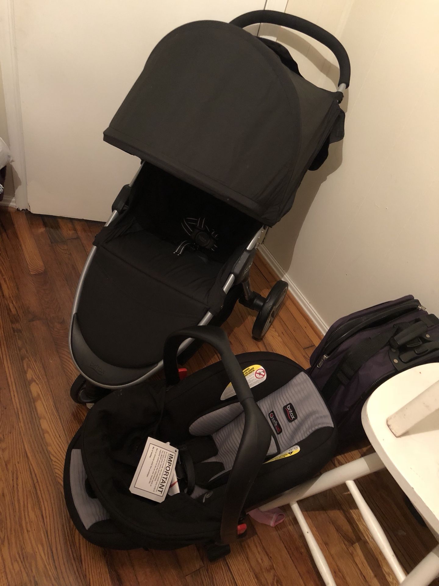 Brand new, never used Britax stroller and car seat