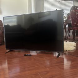 Insignia - 55" Class - LED - 2160p - Smart - 4K UHD TV with HDR Roku TV