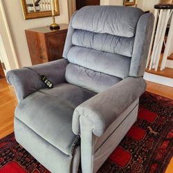 Power Recliner Lift Chair 