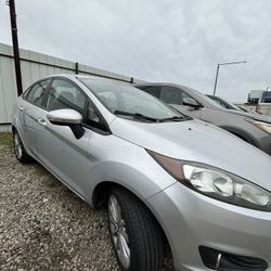 2014 Ford Fiesta