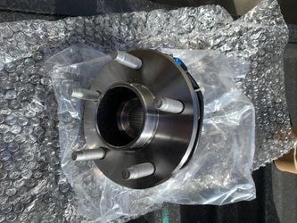 2005 Chevy Equinox front hub and bearing set